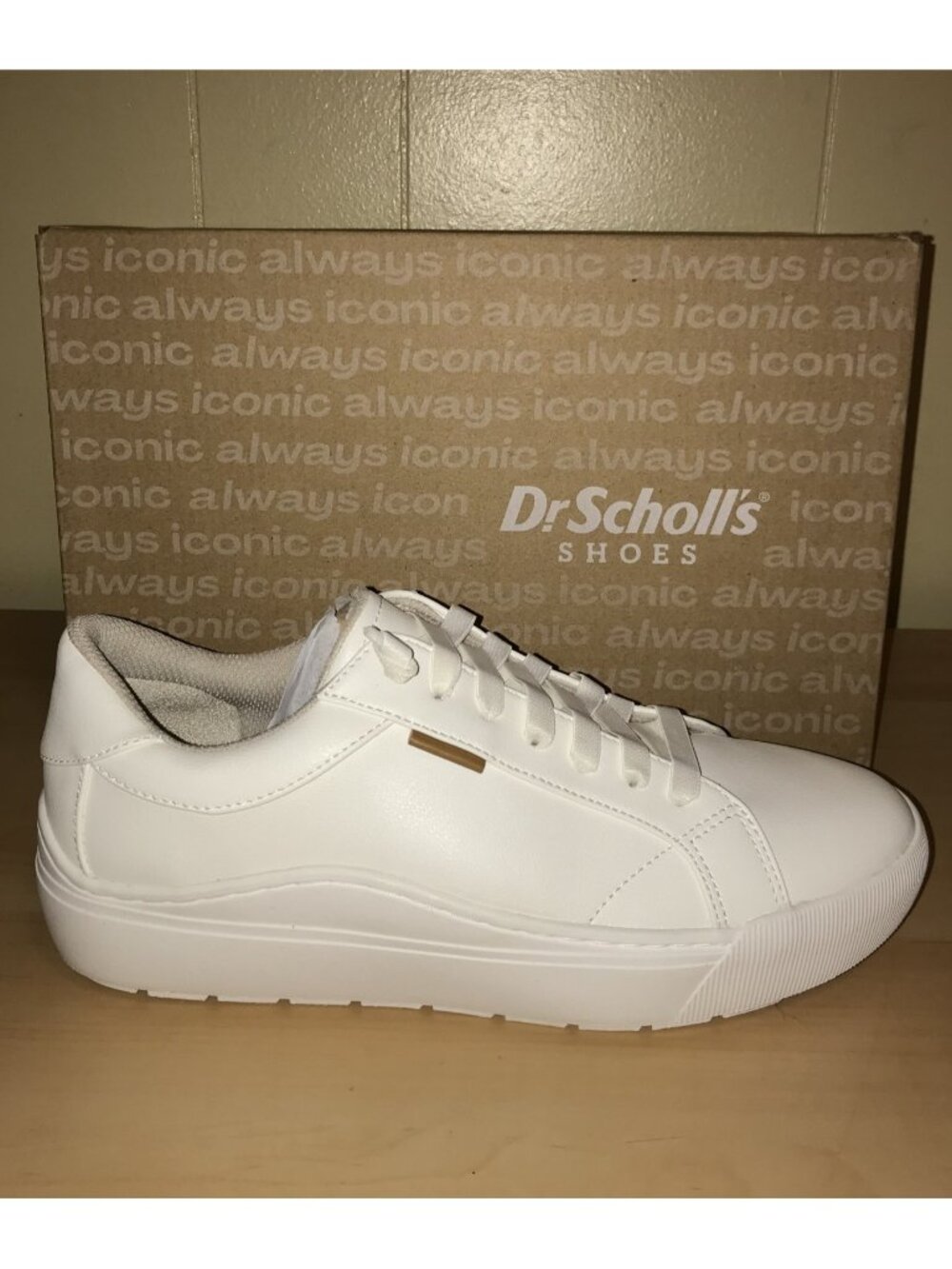 Women's Dr. Scholl's Time Off Go Lace Up Sneaker-Size 8 1/2